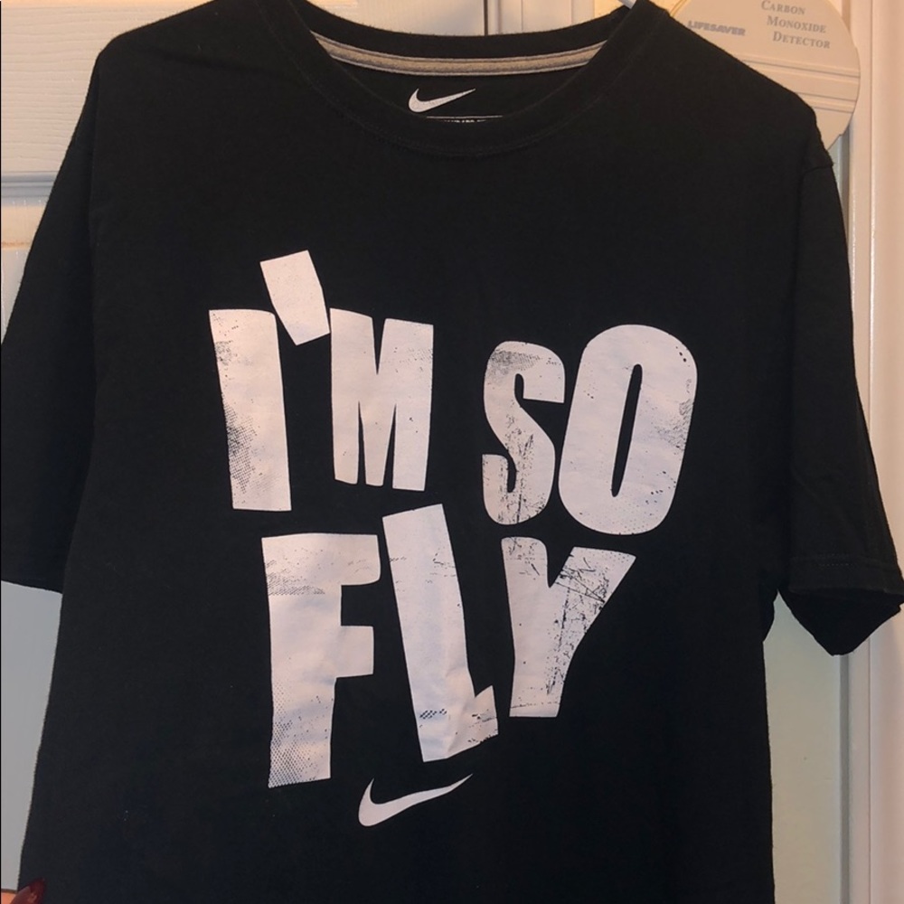 Nike tee
